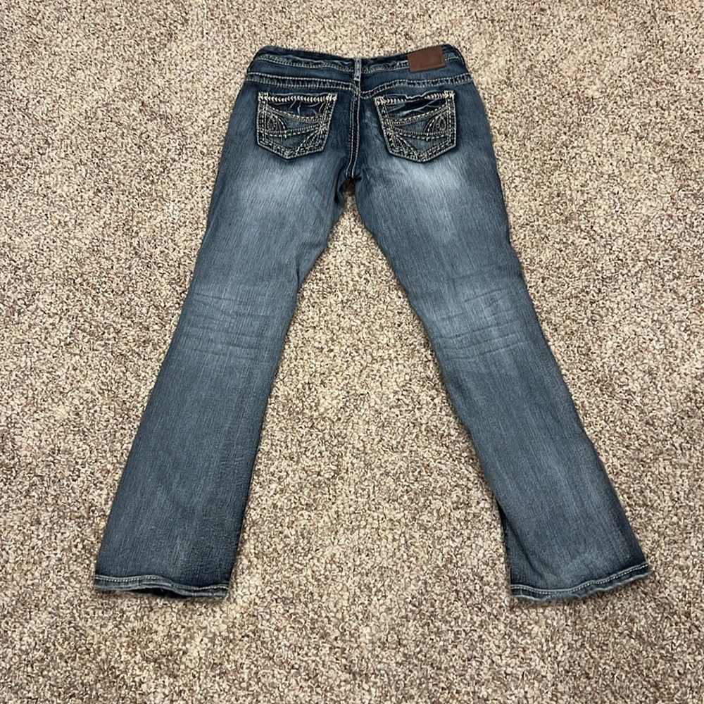EUC! Maurices Jeans. SZ 3/4 Short - Picture 7 of 9
